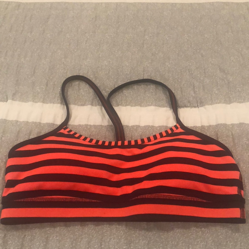 Lululemon flow Y sports bra - Picture 2 of 2